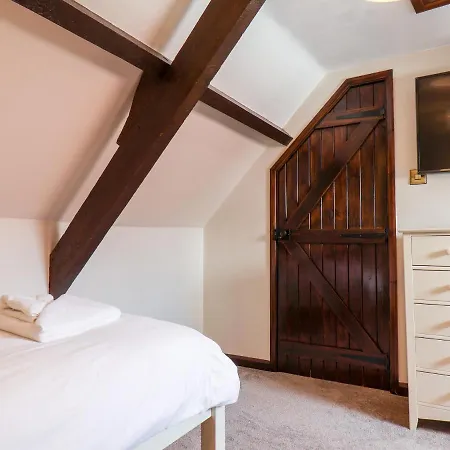 度假居 Midships *