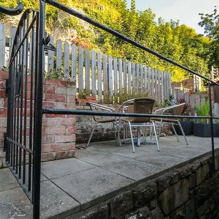 度假居 Midships *